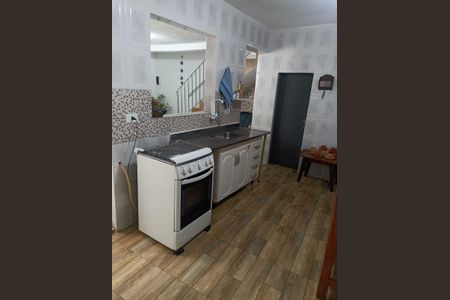 Casa à venda com 110m², 2 quartos e 1 vaga Casa à venda com 110m², 2 quartos e 1 vagaCozinha