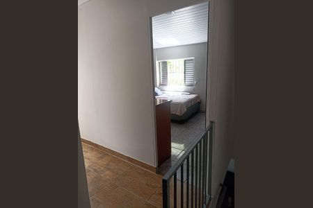 Corredor de casa à venda com 2 quartos, 110m² em Jardim Silvana, Santo André