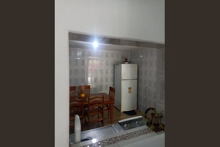 Casa à venda com 110m², 2 quartos e 1 vaga Casa à venda com 110m², 2 quartos e 1 vagaCozinha