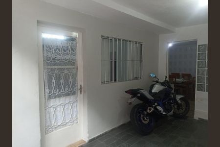 Casa à venda com 110m², 2 quartos e 1 vaga Casa à venda com 110m², 2 quartos e 1 vagaÁrea externa