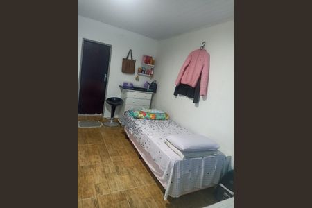 Casa à venda com 110m², 2 quartos e 1 vaga Casa à venda com 110m², 2 quartos e 1 vagaQuarto