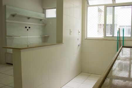 Apartamento para alugar com 90m², 2 quartos e 1 vaga