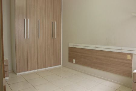Apartamento para alugar com 90m², 2 quartos e 1 vaga