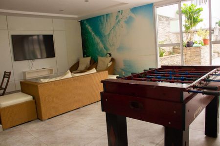 Apartamento para alugar com 90m², 2 quartos e 1 vaga