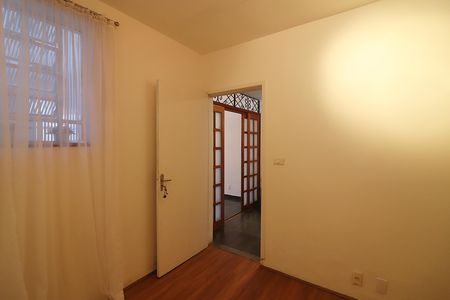 Casa para alugar com 65m², 1 quarto e 1 vagaQuarto