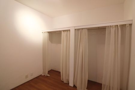 Casa para alugar com 65m², 1 quarto e 1 vagaQuarto