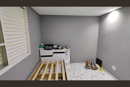 Quarto 1 de apartamento para alugar com 2 quartos, 52m² em Jardim Miriam, Ferraz de Vasconcelos