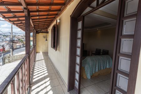 Casa à venda com 233m², 4 quartos e 1 vagaVaranda da Sala 1