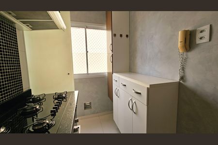 Apartamento à venda com 2 quartos, 54m² em Loteamento Parque Industrial, Jundiaí