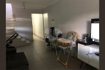 Casa à venda com 2 quartos, 90m² em Vila Ester (Zona Norte), São Paulo