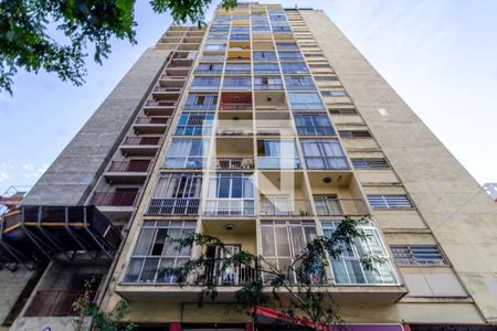 Studio para alugar com 40m², 1 quarto e sem vaga Studio para alugar com 40m², 1 quarto e sem vagaFachada