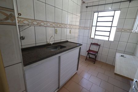 Apartamento para alugar com 48m², 2 quartos e 1 vaga Apartamento para alugar com 48m², 2 quartos e 1 vagaCozinha - Armários