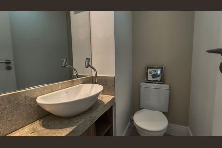 Apartamento à venda com 72m², 2 quartos e 1 vaga Apartamento à venda com 72m², 2 quartos e 1 vagaLavabo