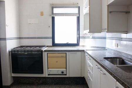 Apartamento à venda com 160m², 4 quartos e 3 vagasCozinha