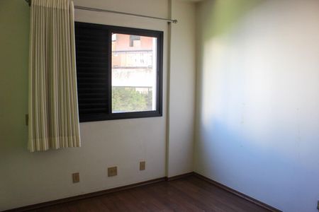 Apartamento à venda com 160m², 4 quartos e 3 vagasSuíte 2