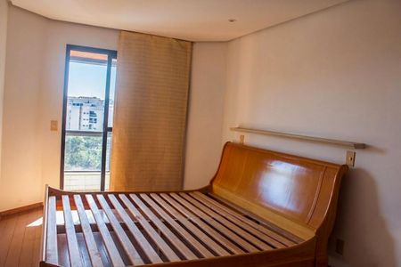 Apartamento à venda com 160m², 4 quartos e 3 vagasSuíte 1