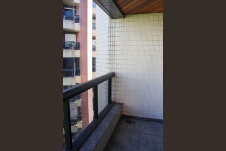 Apartamento à venda com 160m², 4 quartos e 3 vagasVaranda do Quarto