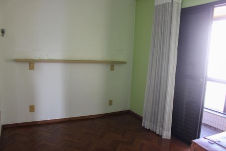 Apartamento à venda com 160m², 4 quartos e 3 vagasQuarto