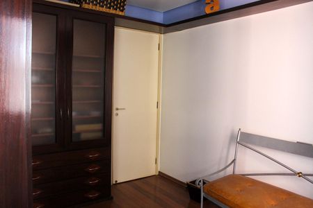 Apartamento à venda com 160m², 4 quartos e 3 vagasSuíte 3