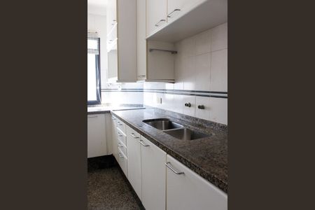 Apartamento à venda com 160m², 4 quartos e 3 vagasCozinha