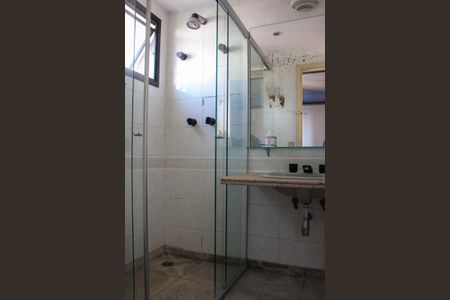 Apartamento à venda com 160m², 4 quartos e 3 vagasBanheiro da Suíte 3