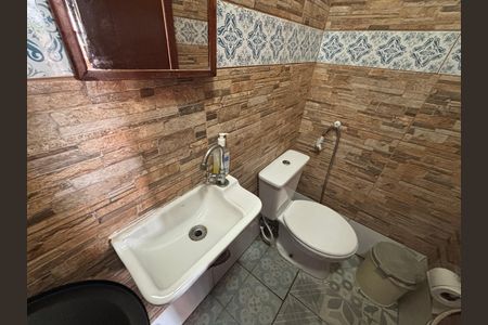 Casa para alugar com 200m², 3 quartos e 4 vagas Casa para alugar com 200m², 3 quartos e 4 vagasBanheiro 3