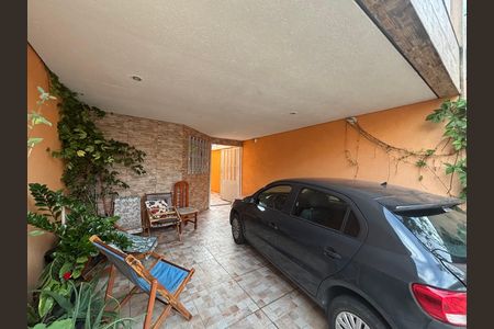 Casa para alugar com 200m², 3 quartos e 4 vagas Casa para alugar com 200m², 3 quartos e 4 vagasGaragem
