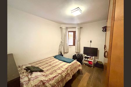 Casa para alugar com 200m², 3 quartos e 4 vagas Casa para alugar com 200m², 3 quartos e 4 vagasQuarto 4