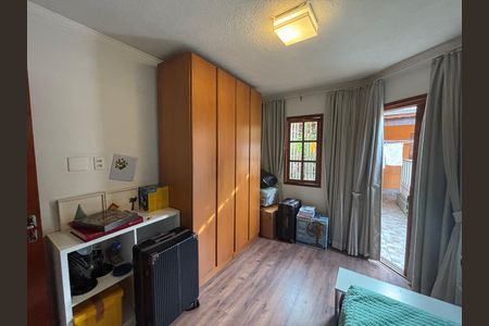 Casa para alugar com 200m², 3 quartos e 4 vagas Casa para alugar com 200m², 3 quartos e 4 vagasQuarto 2