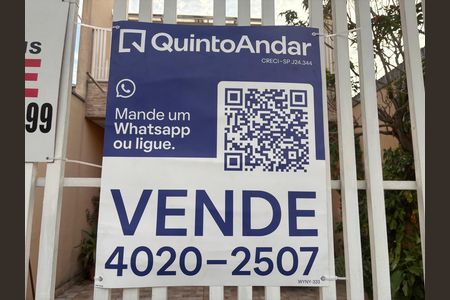 Casa para alugar com 200m², 3 quartos e 4 vagas Casa para alugar com 200m², 3 quartos e 4 vagasFachada