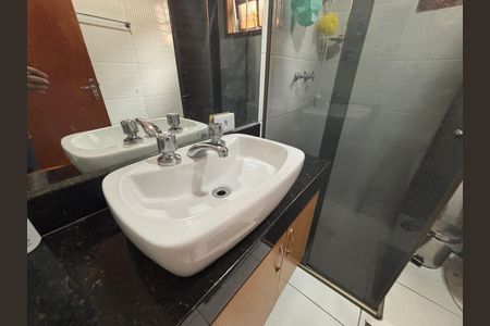 Casa para alugar com 200m², 3 quartos e 4 vagas Casa para alugar com 200m², 3 quartos e 4 vagasBanheiro da Suíte 3
