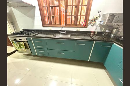 Casa para alugar com 200m², 3 quartos e 4 vagas Casa para alugar com 200m², 3 quartos e 4 vagasCozinha