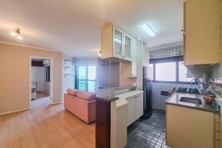 Sala/Cozinha de apartamento para alugar com 1 quarto, 57m² em Pinheiros, São Paulo