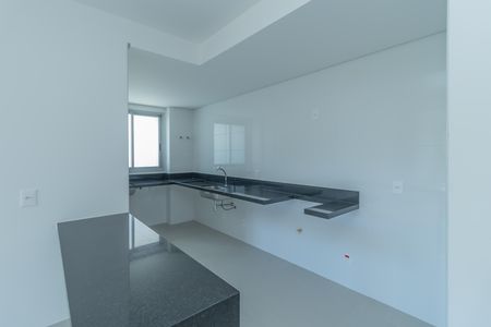 Cozinha  de apartamento à venda com 3 quartos, 79m² em Sagrada Família, Belo Horizonte
