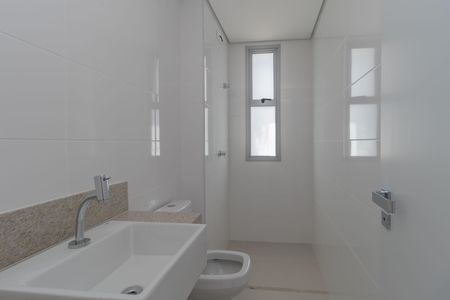 Apartamento à venda com 79m², 3 quartos e 2 vagasBanheiro Social