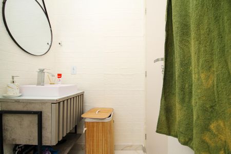 Casa de condomínio para alugar com 52m², 2 quartos e 2 vagasBanheiro Quartos