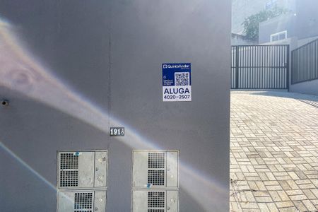 Casa de condomínio para alugar com 52m², 2 quartos e 2 vagasPlaca