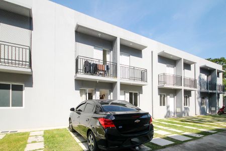 Casa de condomínio para alugar com 52m², 2 quartos e 2 vagasFachada Casa