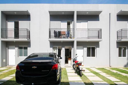 Casa de condomínio para alugar com 52m², 2 quartos e 2 vagasFachada Casa