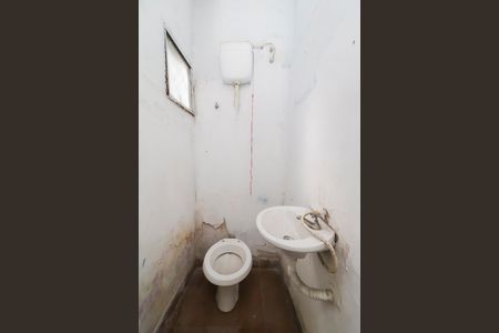 Banheiro de casa para alugar com 1 quarto, 22m² em Jardim Helena, São Paulo
