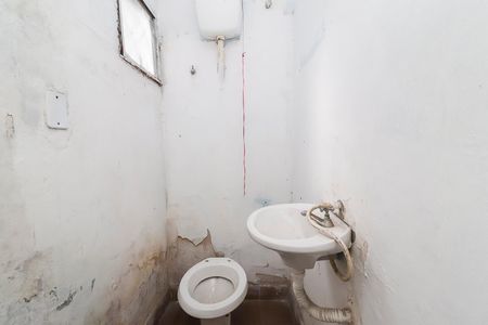 Banheiro de casa para alugar com 1 quarto, 22m² em Jardim Helena, São Paulo