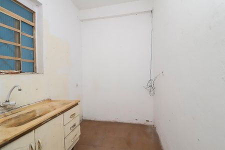 Cozinha de casa para alugar com 1 quarto, 22m² em Jardim Helena, São Paulo