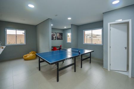 Apartamento à venda com 43m², 2 quartos e 1 vaga Apartamento à venda com 43m², 2 quartos e 1 vagaSalão de jogos
