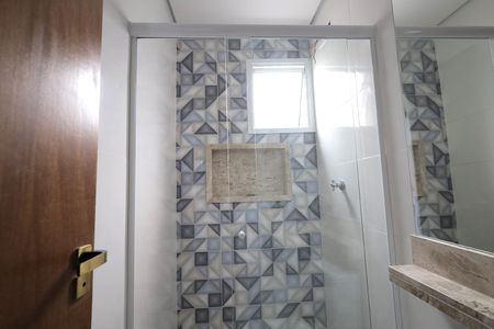 Apartamento à venda com 58m², 2 quartos e 1 vaga Apartamento à venda com 58m², 2 quartos e 1 vagaBanheiro