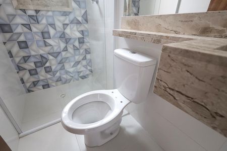 Apartamento à venda com 58m², 2 quartos e 1 vaga Apartamento à venda com 58m², 2 quartos e 1 vagaBanheiro