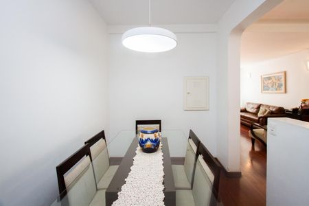 Casa à venda com 3 quartos, 152m² em Parque Colonial, São Paulo