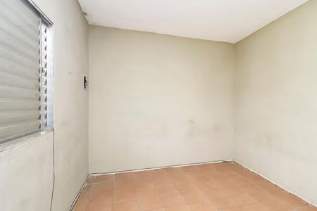 Quarto 2 de casa para alugar com 2 quartos, 22m² em Jardim Helena, São Paulo