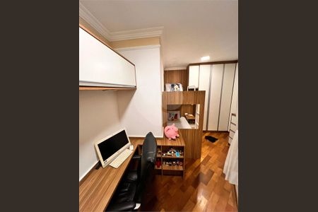 Casa à venda com 3 quartos, 275m² em Vila Irmaos Arnoni, São Paulo