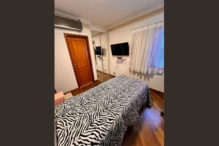 Casa à venda com 3 quartos, 275m² em Vila Irmaos Arnoni, São Paulo