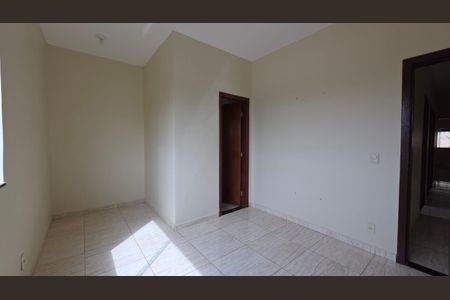 Casa à venda com 192m², 4 quartos e 2 vagas